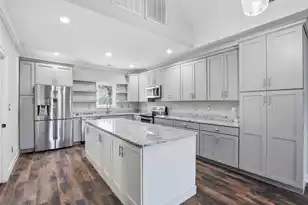 9450 Savannah Hwy, Adams Run, SC 29426 - Photo 11