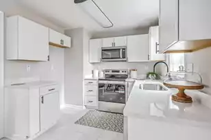 9 Roselle Ave, Goose Creek, SC 29445 - Photo 11