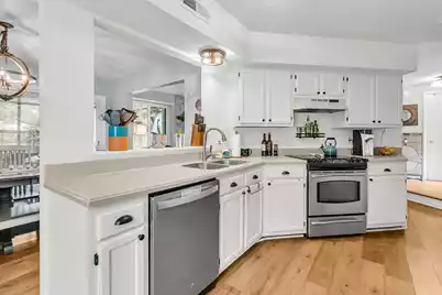 1415 Oaklanding Road, Mount Pleasant, SC 29464 - Photo 11