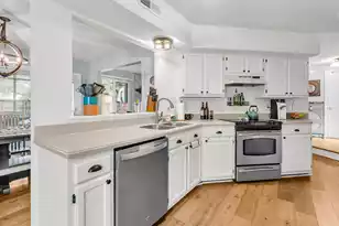 1415 Oaklanding Rd, Mount Pleasant, SC 29464 - Photo 11