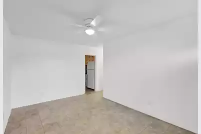 1639 Memminger Avenue #B, Charleston, SC 29407 - Photo 5