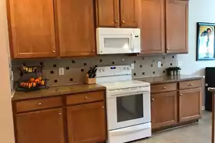 272 Mayfield Dr, Goose Creek, SC 29445 - Photo 9