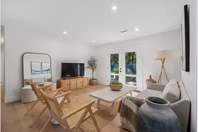 1451 Woodview Lane, Charleston, SC 29412 - Photo 5