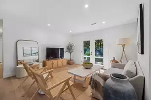 1451 Woodview Ln, Charleston, SC 29412 - Photo 5