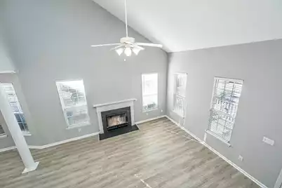 2453 Fulford Court, Mount Pleasant, SC 29466 - Photo 9