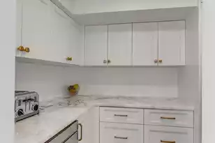 904 Middle St, Sullivans Island, SC 29482 - Photo 17