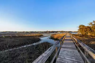 2749 Fountainhead Way, Mount Pleasant, SC 29466 - Photo 11