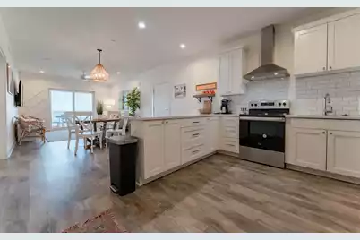 115 Arctic Avenue E #2B, Folly Beach, SC 29439 - Photo 9