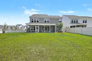 212 Clearblue Lp, Summerville, SC 29486 - Photo 9