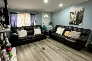 6995 Arthur Gayle Rd, Wedgefield, SC 29168 - Photo 5