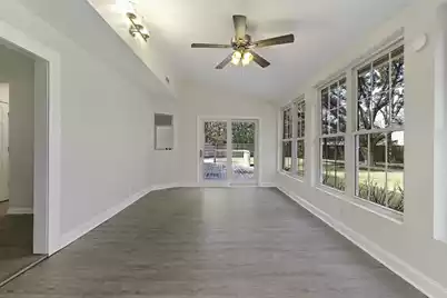 1536 Vantage Point, Mount Pleasant, SC 29464 - Photo 5
