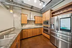 150 Bee Street, Charleston, SC 29401 - Photo 17