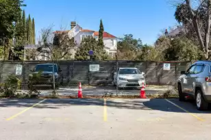 22 Bee St, Charleston, SC 29403 - Photo 13