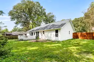 106 Glebe Rd, Summerville, SC 29485 - Photo 37