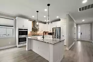 656 Yellow Leaf Ln, Summerville, SC 29486 - Photo 9