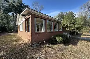 299 Warren St, Allendale, SC 29810 - Photo 3