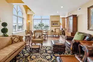 55 Ashley Ave, Charleston, SC 29401 - Photo 5