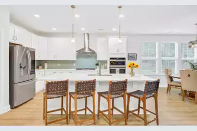 608 Pointe Boulevard S, Summerville, SC 29483 - Photo 5