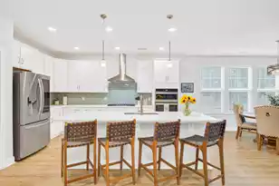 608 Pointe Blvd S, Summerville, SC 29483 - Photo 5