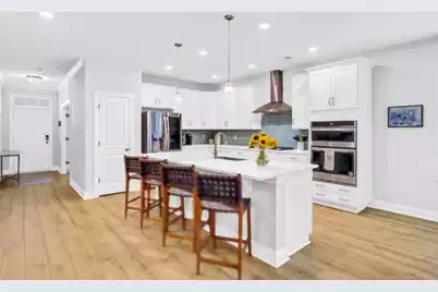 608 Pointe Boulevard S, Summerville, SC 29483 - Photo 3