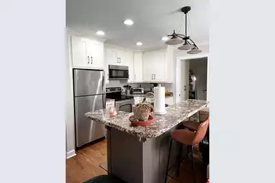 717 Azalea Street, Mount Pleasant, SC 29464 - Photo 9