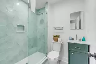 140 Spring St, Charleston, SC 29403 - Photo 23