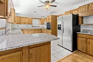 713 Lake Frances Dr, Charleston, SC 29412 - Photo 7