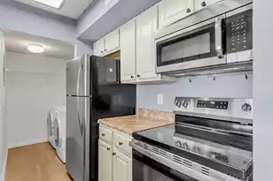 1481 Center Street Ext #Apt 504, Mount Pleasant, SC 29464 - Photo 29