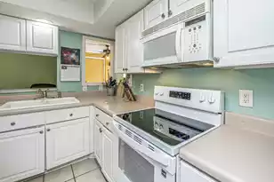 1867 Montclair Dr, Mount Pleasant, SC 29464 - Photo 13