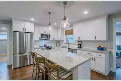 902 Mikell Drive, Charleston, SC 29412 - Photo 3