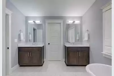 902 Mikell Drive, Charleston, SC 29412 - Photo 7