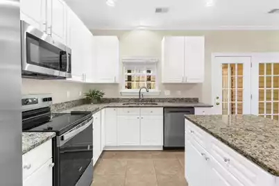 1683 Camfield Lane, Mount Pleasant, SC 29466 - Photo 11