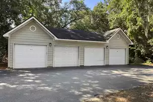 700 Daniel Ellis Dr, Charleston, SC 29412 - Photo 5