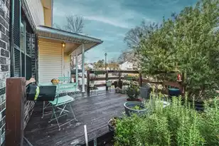 1221 Jeanna St, Summerville, SC 29486 - Photo 7