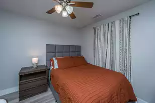 1365 Pinnacle Ln, Charleston, SC 29412 - Photo 17