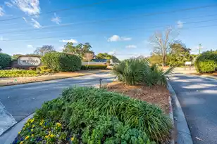 1365 Pinnacle Ln, Charleston, SC 29412 - Photo 23