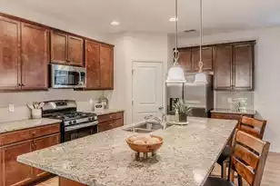 543 Man O War Ln, Moncks Corner, SC 29461 - Photo 9
