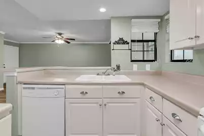 1850 Montclair Drive #D, Mount Pleasant, SC 29464 - Photo 11