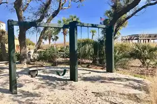 7600 Palmetto Dr, Isle Of Palms, SC 29451 - Photo 53