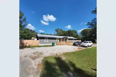 315 Clark Street E, Pinewood, SC 29125 - Photo 1