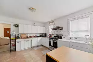 7 Gordon St, Charleston, SC 29403 - Photo 5