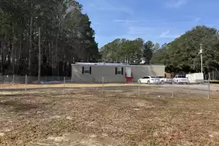 123 Chavis Ln, Moncks Corner, SC 29461 - Photo 9