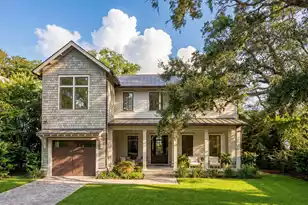 740 Atlantic St, Mount Pleasant, SC 29464 - Photo 1