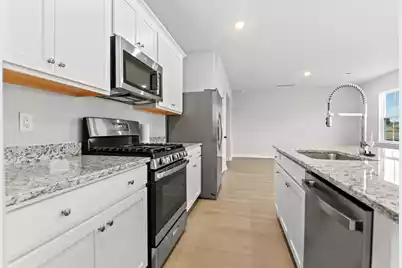 658 Culpepper Street, Summerville, SC 29486 - Photo 5