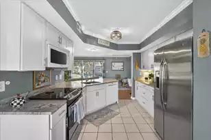 1824 Belle Chez, Mount Pleasant, SC 29464 - Photo 5