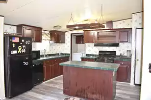 1646 Wells Rd, Summerton, SC 29148 - Photo 13