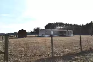 1646 Wells Rd, Summerton, SC 29148 - Photo 3