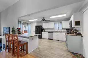 123 Lancer Dr, Summerville, SC 29485 - Photo 11