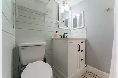 504 Ashley Avenue W, Folly Beach, SC 29439 - Photo 23