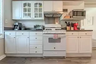 504 Ashley Ave W, Folly Beach, SC 29439 - Photo 37